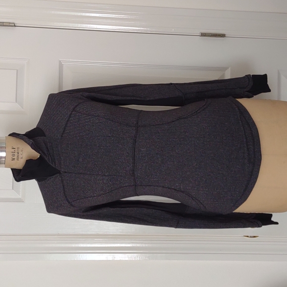 Lululemon Base Runner Herringbone Half Zip Sz.6 - Picture 2 of 11